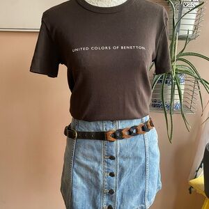 United Colors of Benetton Brown T-Shirt – Minimalist Logo Tee, Size Medium